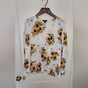 Torrid sunflowerTie Front Midi Kimono, sz 2